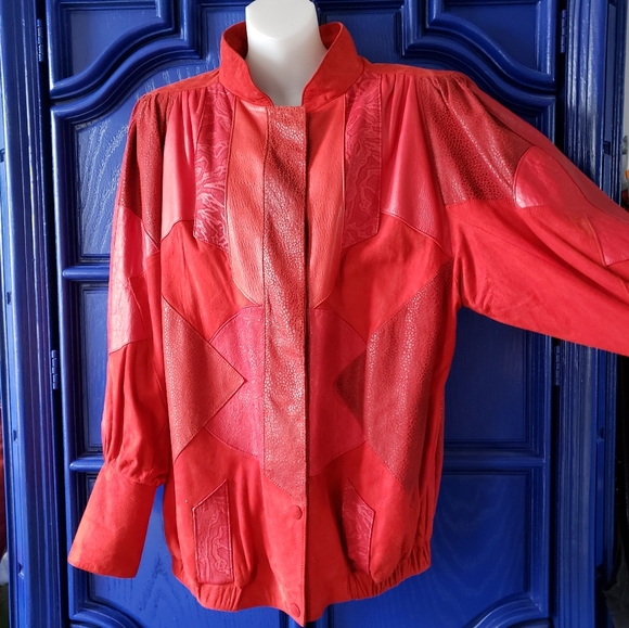 80s Vintage Red Patchwork Leather Jacket - Picture 2 of 16